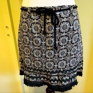 Unique Nanette Lepore skirt